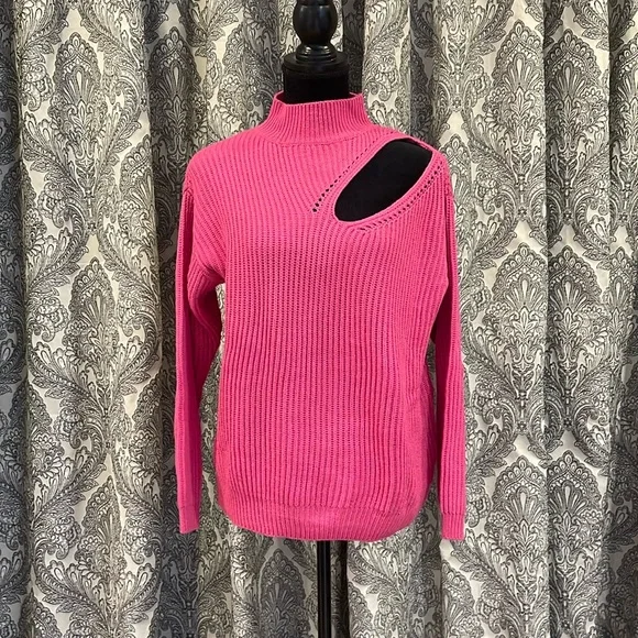 CUT OUT PINK SWEATER - Picture 3 of 9